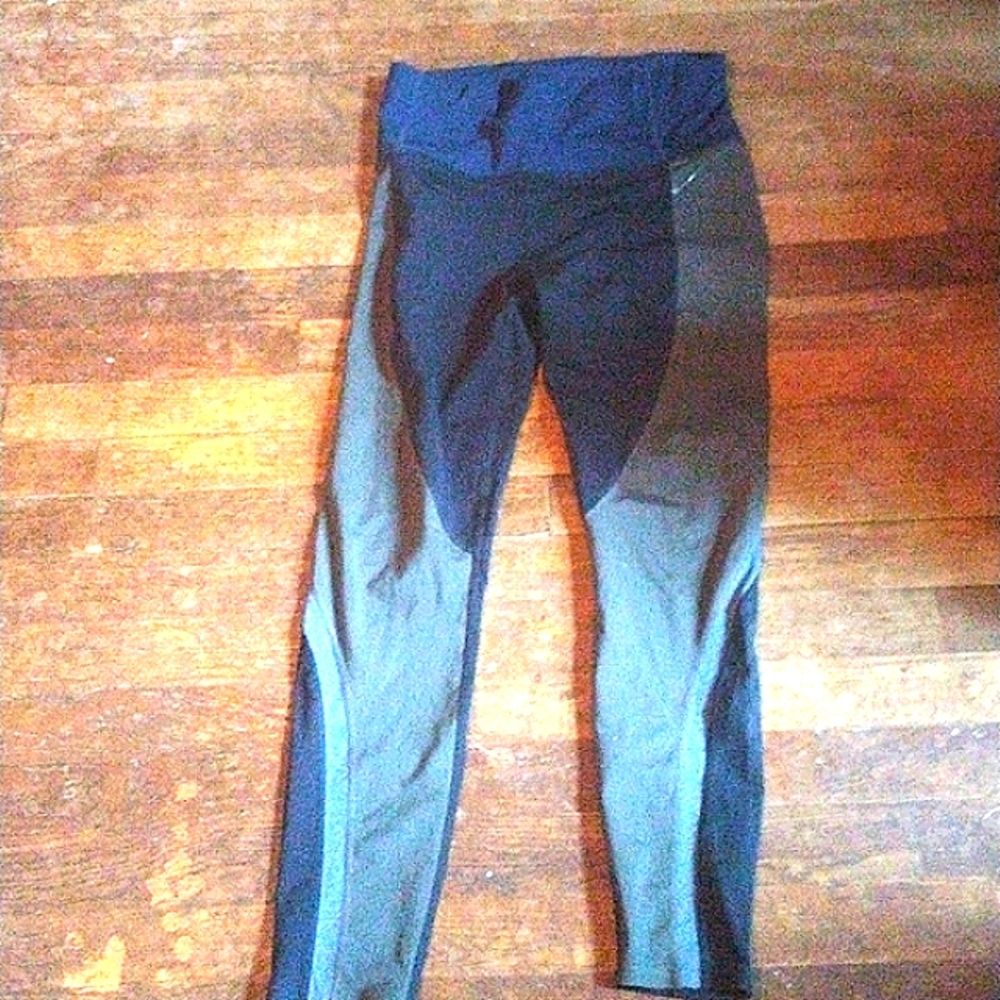 Athleta color block leggings